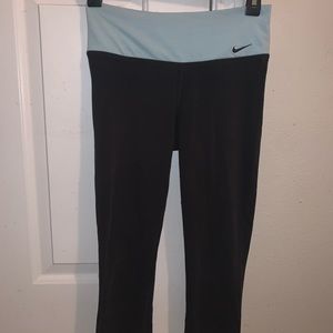 Nike Women Crop Leggings & Tights Dri-Fit